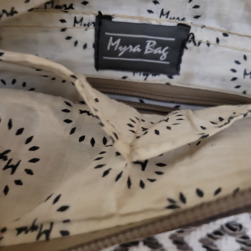 Myra Bag - Picture 2 of 2
